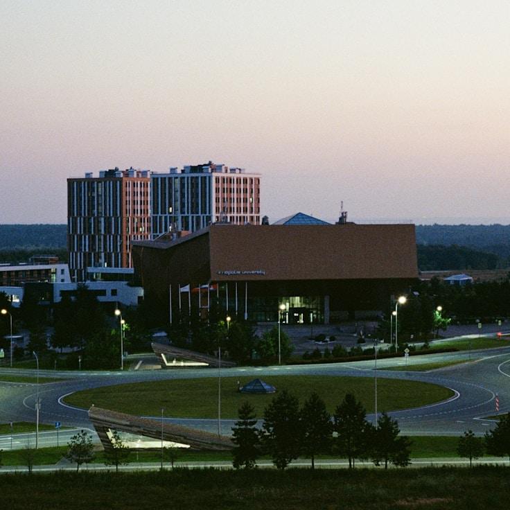 Technical rendering setup showing 3D element optimization for presentations